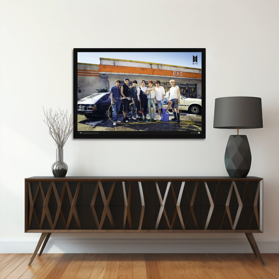 BTS Plakat Gas Station - Supernerds