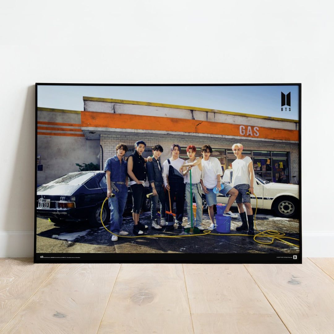 BTS Plakat Gas Station - Supernerds