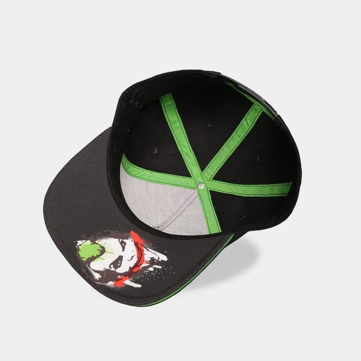 Batman Caps The Joker - Supernerds