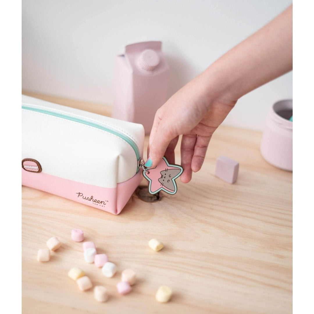 Pusheen Toalett- og Sminkeveske Rose Collection - Supernerds
